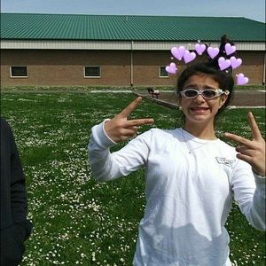 Meet your Posher, Chloe